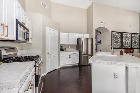 4002 E Renee Dr, Phoenix, AZ 85050 photo 17
