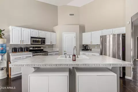 4002 E Renee Dr, Phoenix, AZ 85050 photo 16
