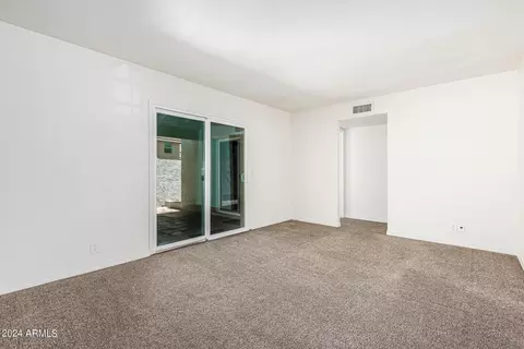 1150 E Cochise Dr, Phoenix, AZ 85020 photo 8