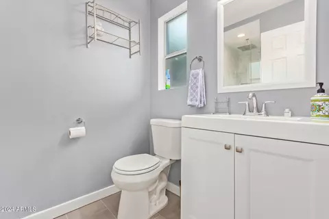 801 E Rovey Ave, Phoenix, AZ 85014 photo 16