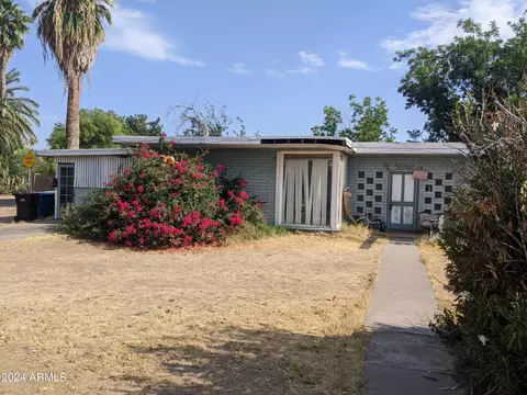 552 W 6th St, Mesa, AZ 85201