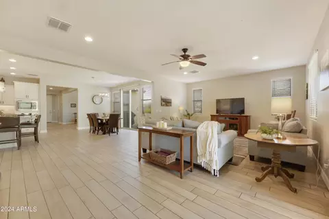 10643 E Tallahassee Ave, Mesa, AZ 85212 photo 13