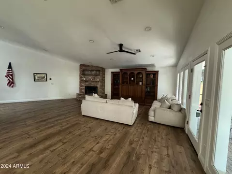 1813 E Jasmine Cir, Mesa, AZ 85203 photo 8
