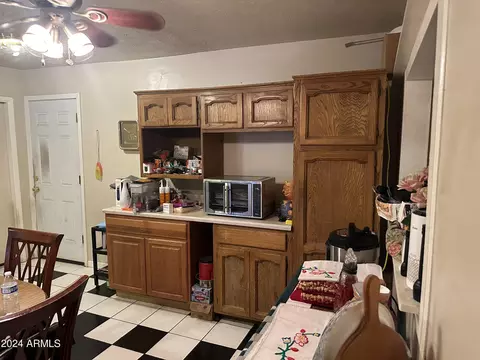 3825 N 50th Ave, Phoenix, AZ 85031 photo 8