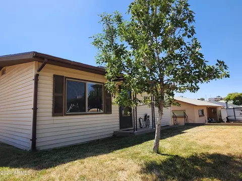 110 N 4th St, Globe, AZ 85501
