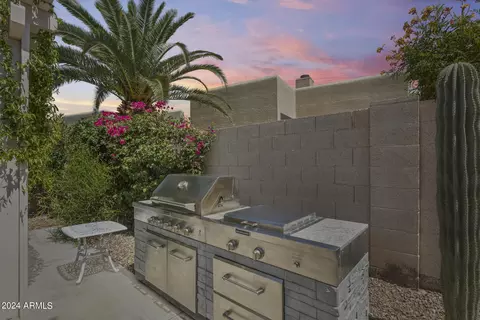 4514 E Renee Dr, Phoenix, AZ 85050 photo 9