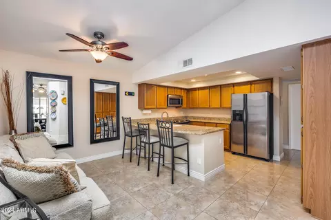 4514 E Renee Dr, Phoenix, AZ 85050 photo 3