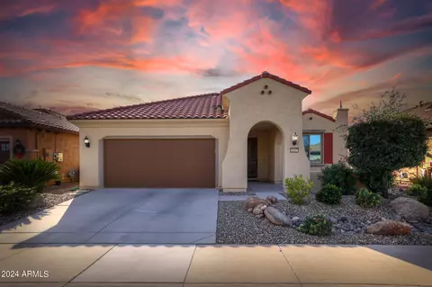 26657 W Firehawk Dr, Buckeye, AZ 85396