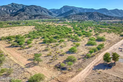 lot B Loma Ln #B, Sierra Vista, AZ 85650