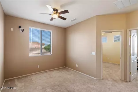 4826 E Robin Ln, Phoenix, AZ 85054 photo 17