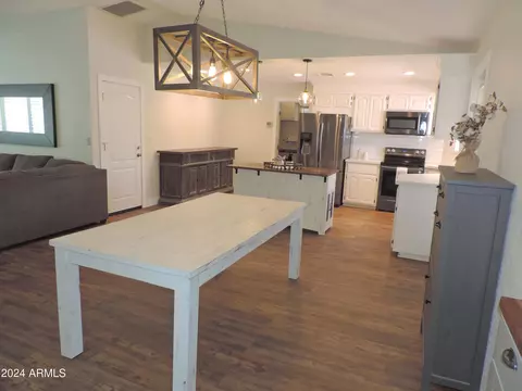 2904 E Dolpin Ave, Mesa, AZ 85204 photo 5