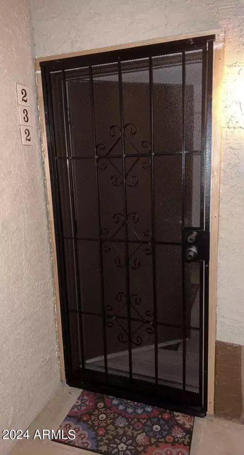 4554 E Paradise Village Pkwy N #232, Phoenix, AZ 85032