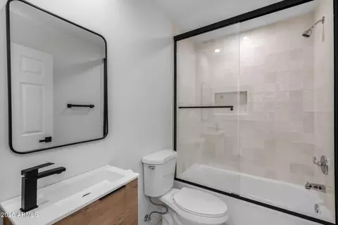Bath - 8320 E Quill St, Mesa, AZ 85207 photo 5 of 5