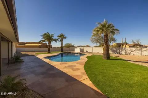 Exterior - 8320 E Quill St, Mesa, AZ 85207 photo 13 of 14