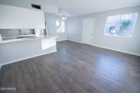 4741 E Belleview St, Phoenix, AZ 85008