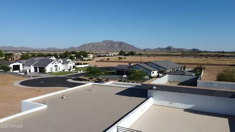 1672 E Powell Way, Gilbert, AZ 85298 photo 17