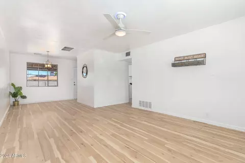 1836 E Atlanta Ave, Phoenix, AZ 85040 photo 6