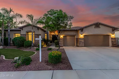 3100 E Cedar Dr, Chandler, AZ 85249