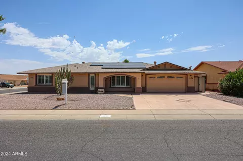 9323 W Manzanita Dr, Sun City, AZ 85373
