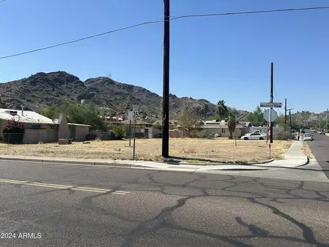 732 E Mountain View Rd #10, Phoenix, AZ 85021 photo 2
