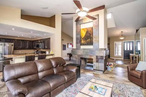 3526 E Windsong Dr, Phoenix, AZ 85048 photo 11