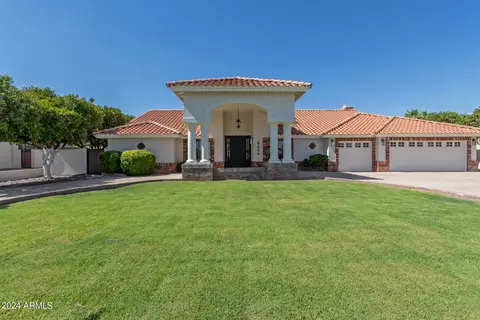 8404 W Via Montoya Dr, Peoria, AZ 85383