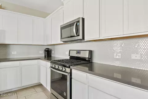 9732 E Torino Ave, Mesa, AZ 85212 photo 5