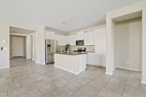 9732 E Torino Ave, Mesa, AZ 85212 photo 7