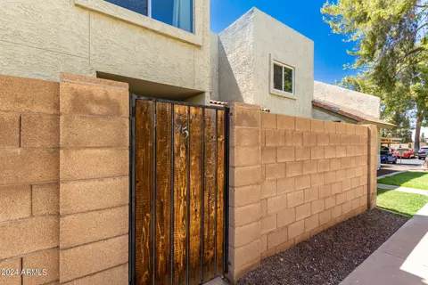 222 W Brown Rd #95, Mesa, AZ 85201