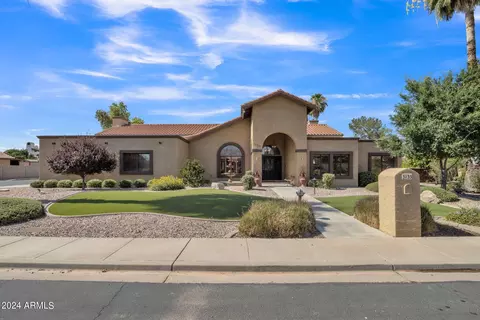 3135 Enrose Cir, Mesa, AZ 85213