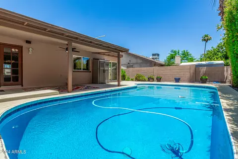 Exterior - 2521 S Playa Ave, Mesa, AZ 85202 photo 14 of 16