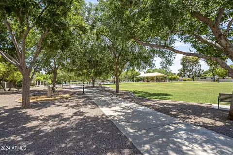 View/Area - 2521 S Playa Ave, Mesa, AZ 85202 photo 5 of 15