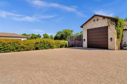 Exterior - 5841 S Marin Ct, Gilbert, AZ 85298 photo 12 of 37