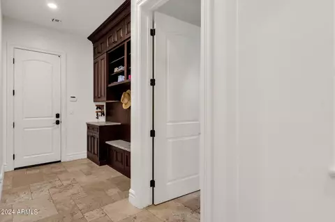 Entry Way - 5841 S Marin Ct, Gilbert, AZ 85298 photo 7 of 9