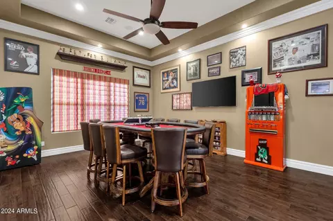 Entry Way - 5841 S Marin Ct, Gilbert, AZ 85298 photo 5 of 9