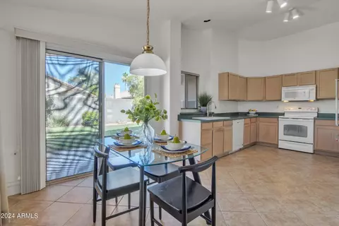 4066 E Orion St, Gilbert, AZ 85234 photo 9