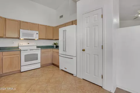 4066 E Orion St, Gilbert, AZ 85234 photo 11