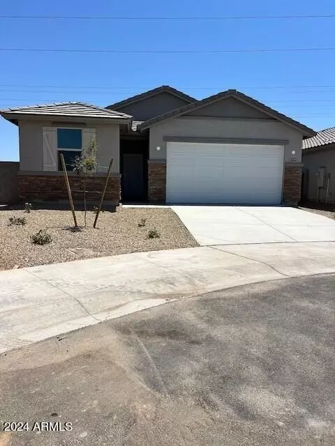 8559 N 169th Dr, Waddell, AZ 85355