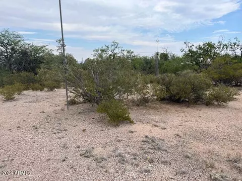 410 S Prickly Pear Ave #0, Benson, AZ 85602