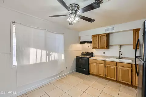 5202 W Berkeley Rd, Phoenix, AZ 85035 photo 6