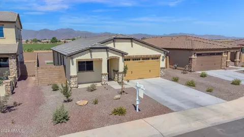 8370 N 174th Ln, Waddell, AZ 85355