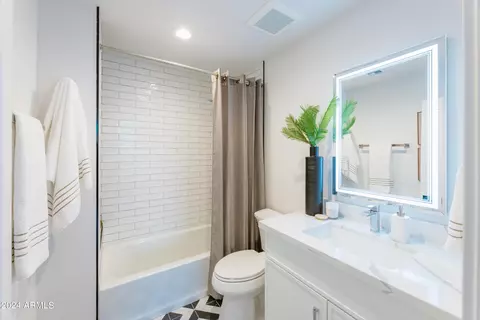 2015 E Turney Ave, Phoenix, AZ 85016 photo 21
