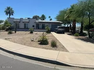 10521 W Seldon Ln, Peoria, AZ 85345