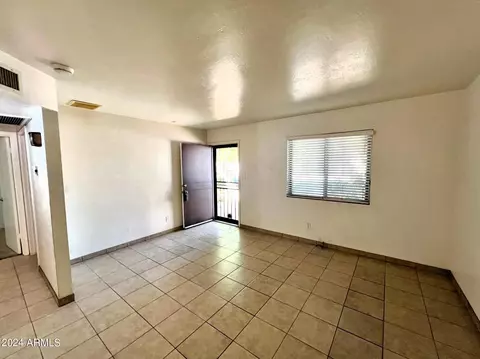 8836 N 6th St, Phoenix, AZ 85020 photo 4