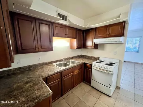 8836 N 6th St, Phoenix, AZ 85020 photo 8