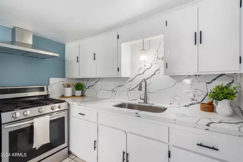 113 S 92nd Ave, Tolleson, AZ 85353