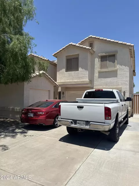8110 W Hess Ave, Phoenix, AZ 85043