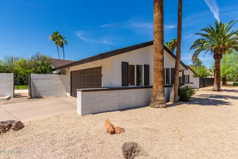 2326 E Montebello Ave, Phoenix, AZ 85016