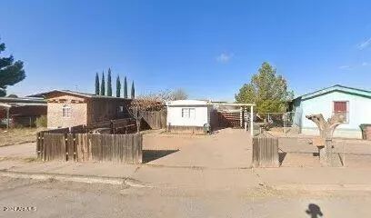 1840 Arrowhead Dr, Douglas, AZ 85607