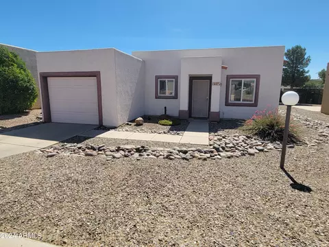 427 S Clubhouse Ln, Sierra Vista, AZ 85635